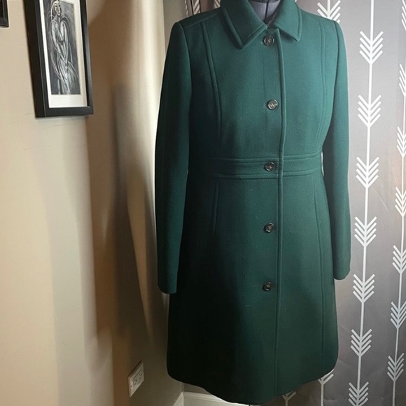 J. Crew Jackets & Blazers - J.Crew Lady Day coat w/Thinsulate - Green